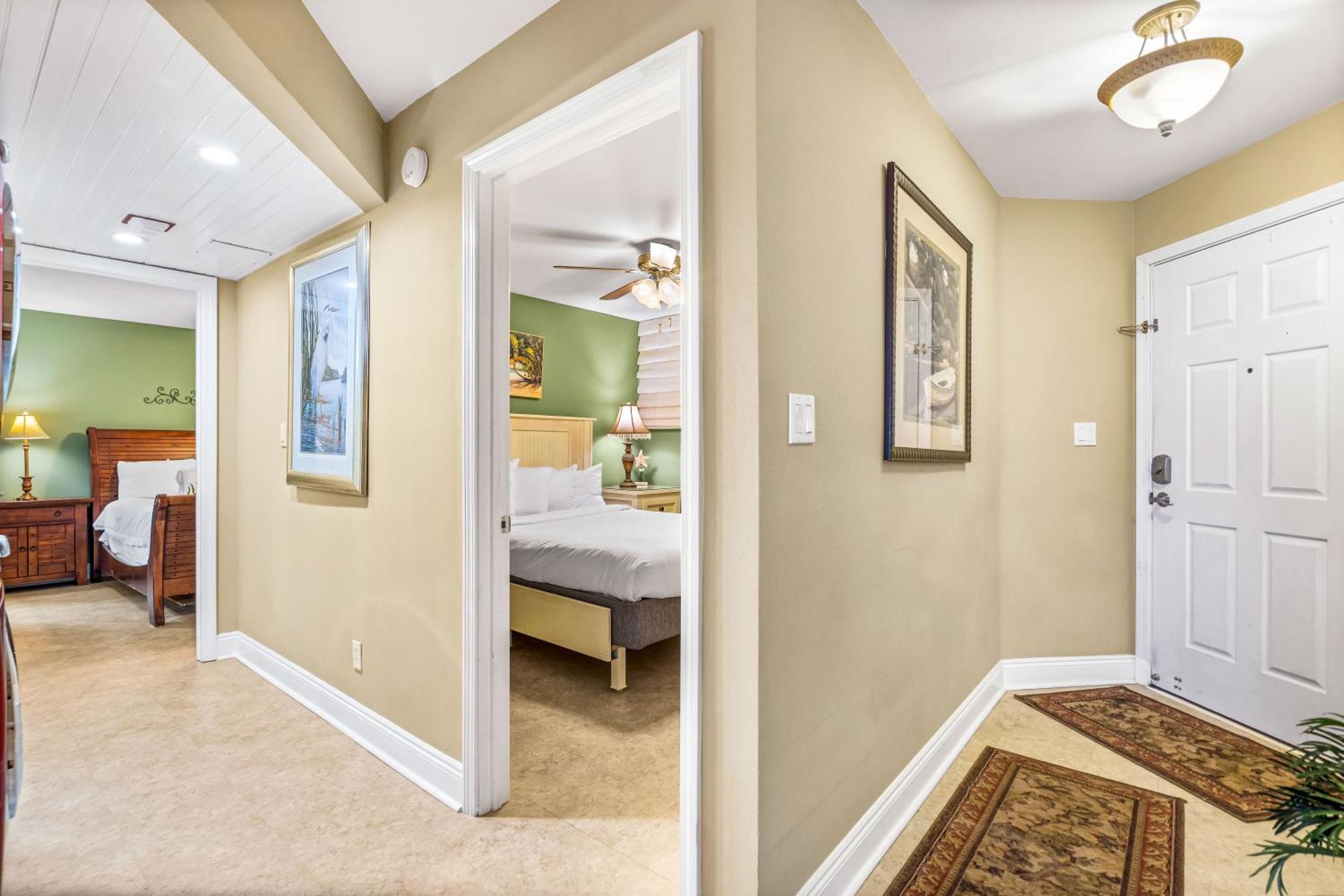 Aquavista Beach Resort By Sand Seeker Vacations Panama City Beach Room photo